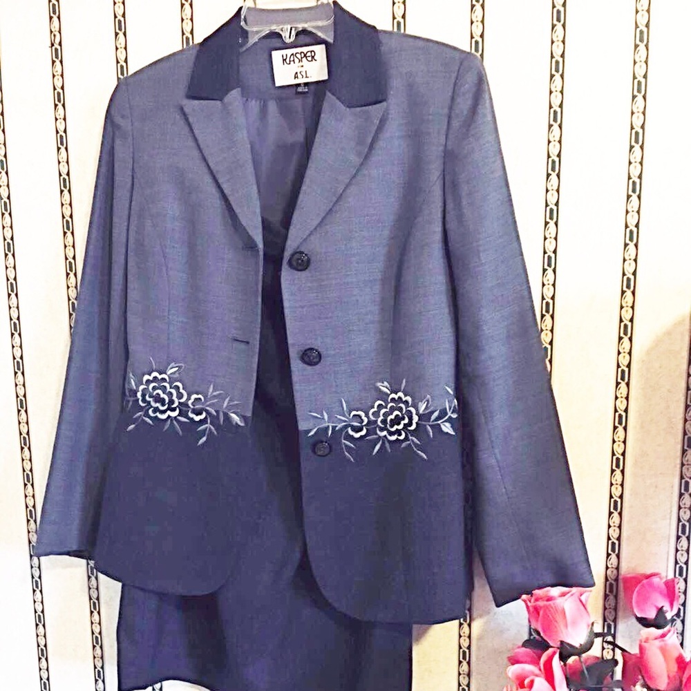 Kasper Gray two-tone suit